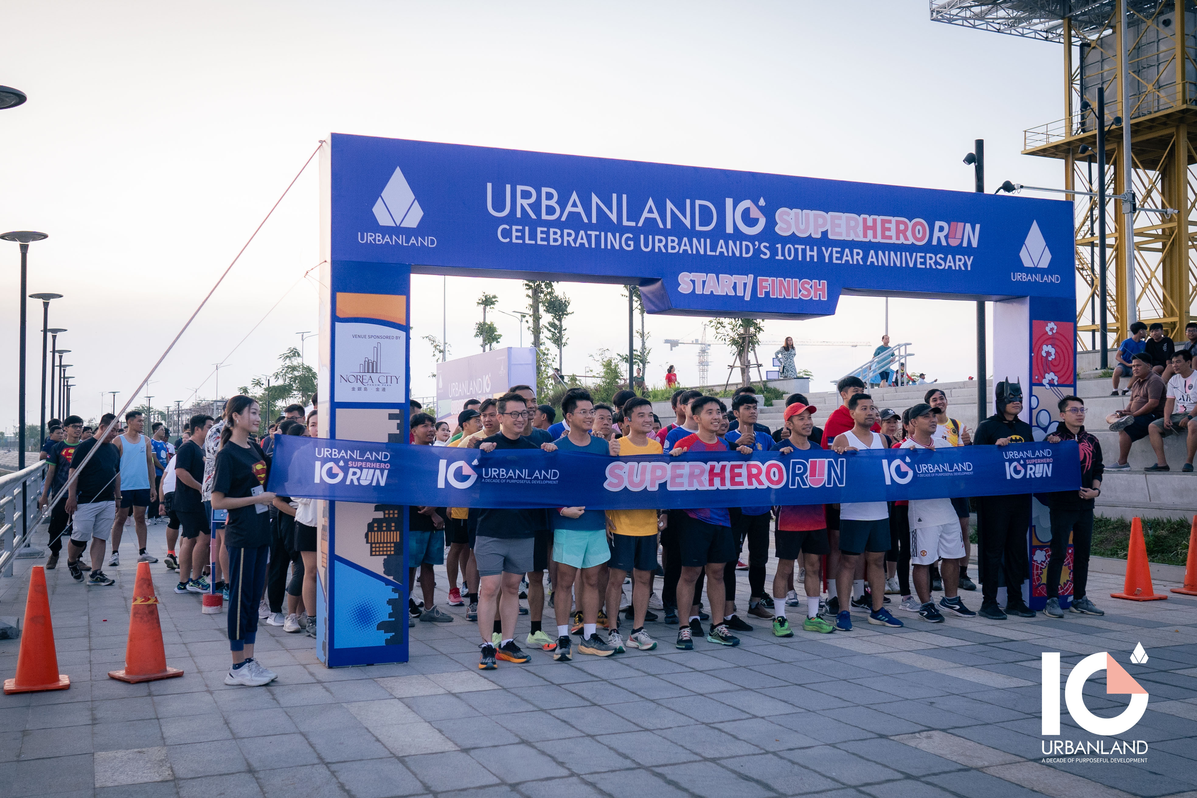 Urbanland 10 Superhero Run