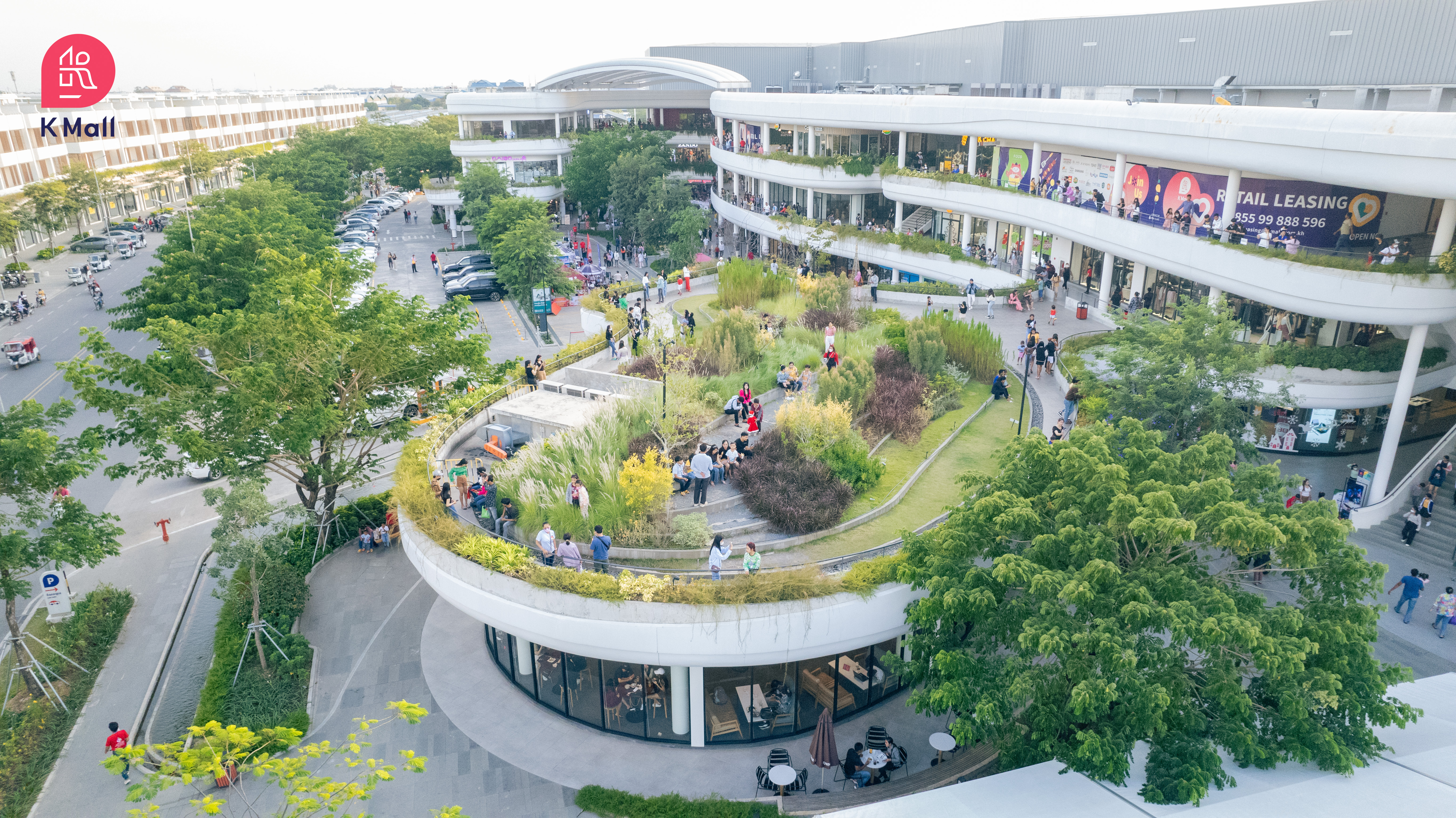 Eye-bird view of busy community in Veng Sreng area